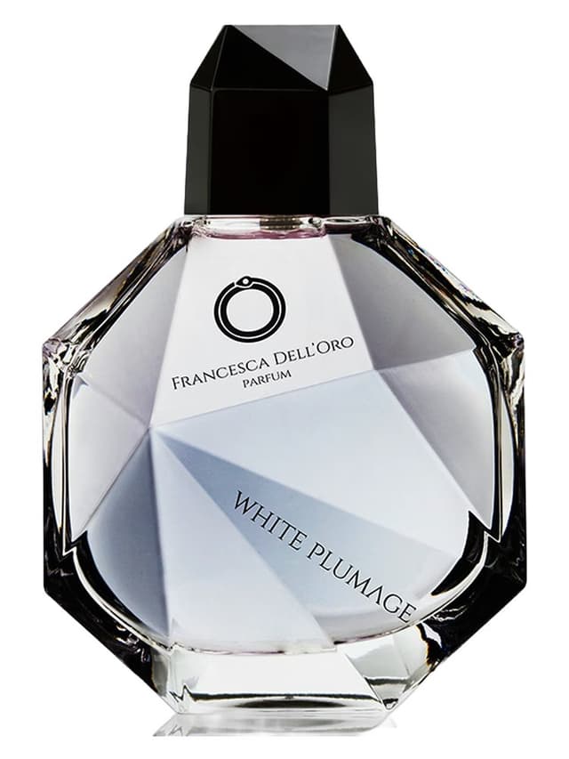 Francesca dell'Oro White Plumage